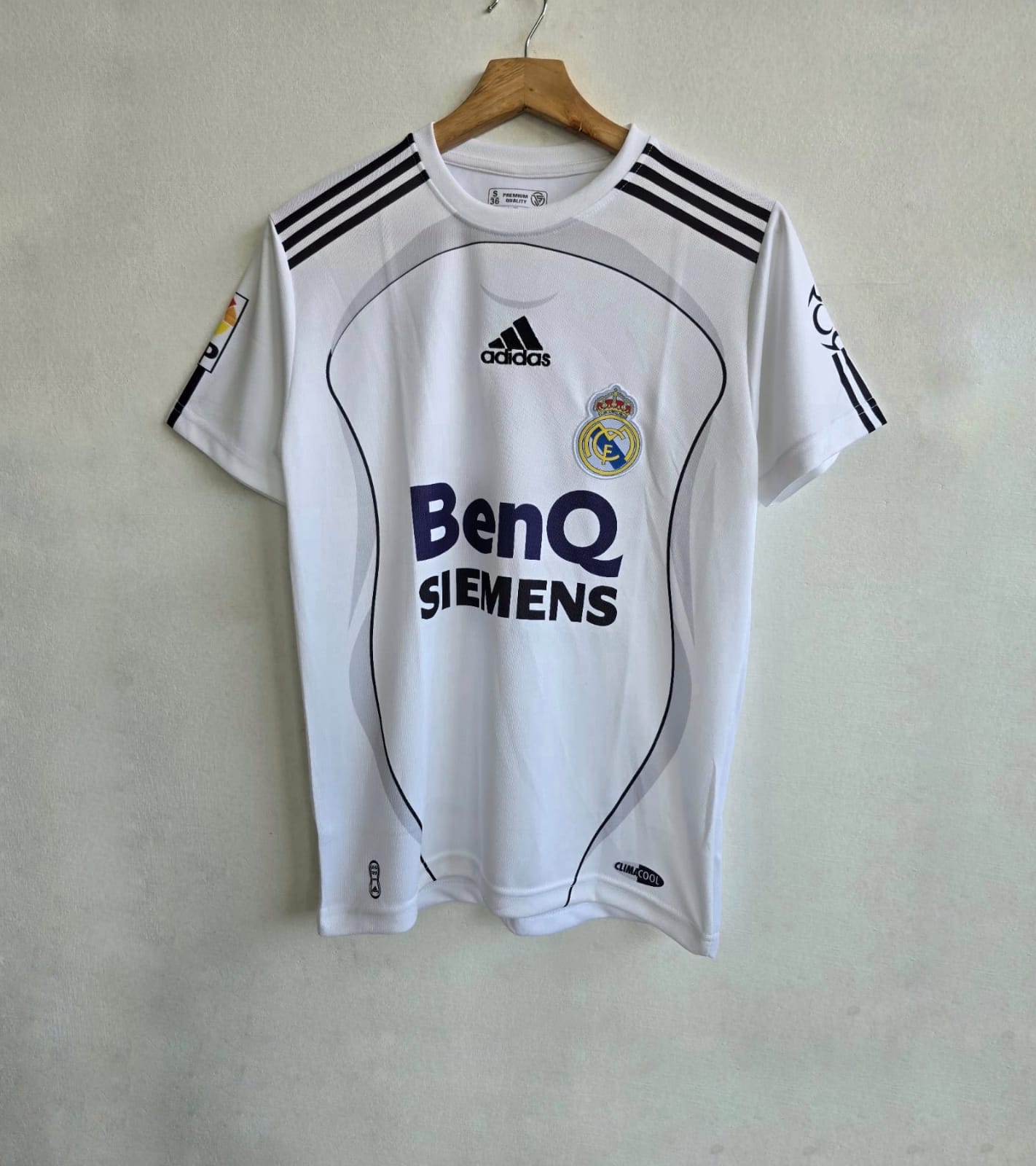 Real Madrid 2006-07 Ronaldo(R9) half sleeves retro