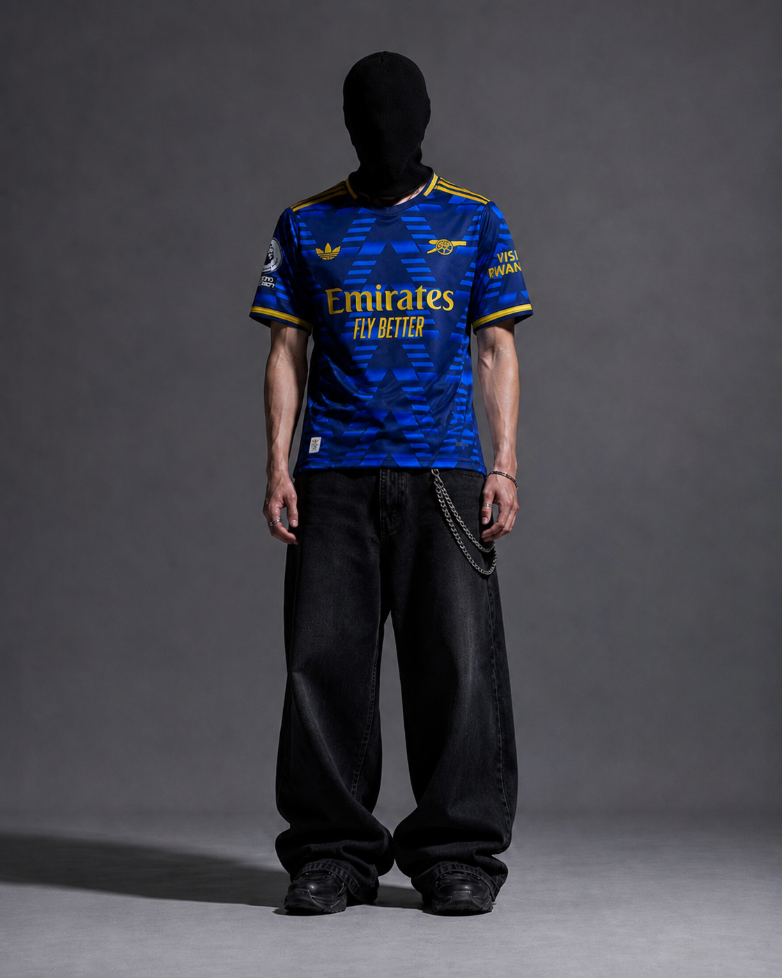 Arsenal Saka half sleeve