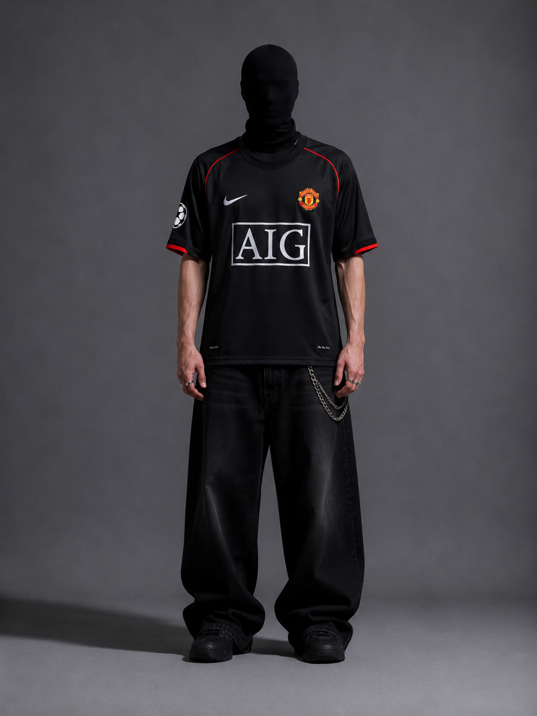 Ronaldo Manchester United half sleeves retro